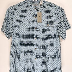 New Tommy Bahama Button-Up 100% Silk Shirt